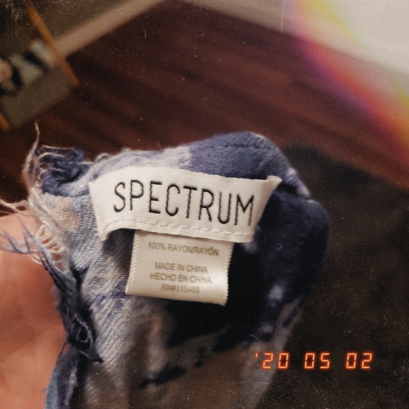 Spectrum scarf - Picture 2 of 2